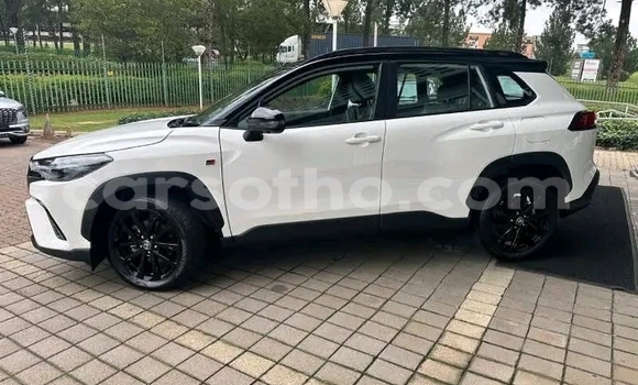 Buy Used Toyota Corolla White Car in Maseru in Maseru Buy Used Toyota Corolla White Car in Maseru in Maseru