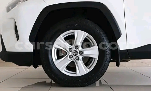 Buy Used Toyota RAV4 White Car in Maseru in Maseru Buy Used Toyota RAV4 White Car in Maseru in Maseru
