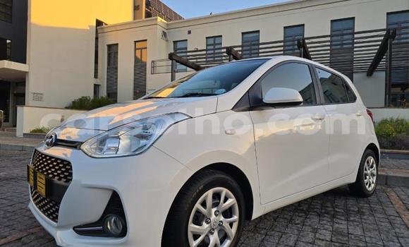 Sayi Na hannu Hyundai i10 White Mota in Maseru a Maseru Sayi Na hannu Hyundai i10 White Mota in Maseru a Maseru