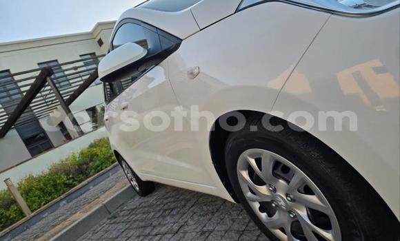 Sayi Na hannu Hyundai i10 White Mota in Maseru a Maseru Sayi Na hannu Hyundai i10 White Mota in Maseru a Maseru