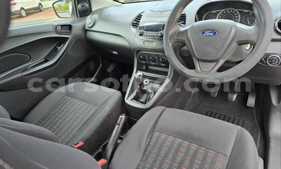 Sayi Na hannu Ford Focus White Mota in Maseru a Maseru Sayi Na hannu Ford Focus White Mota in Maseru a Maseru