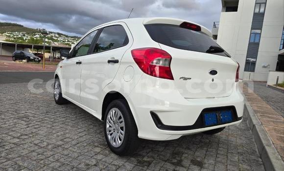 Sayi Na hannu Ford Focus White Mota in Maseru a Maseru Sayi Na hannu Ford Focus White Mota in Maseru a Maseru
