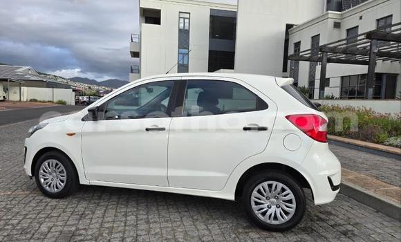 Sayi Na hannu Ford Focus White Mota in Maseru a Maseru Sayi Na hannu Ford Focus White Mota in Maseru a Maseru