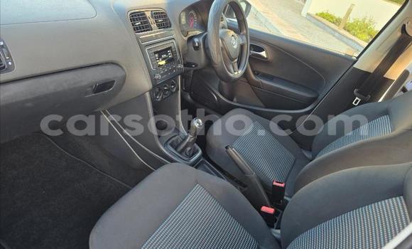 Sayi Na hannu Volkswagen Polo White Mota in Maseru a Maseru Sayi Na hannu Volkswagen Polo White Mota in Maseru a Maseru