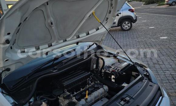 Sayi Na hannu Volkswagen Polo White Mota in Maseru a Maseru Sayi Na hannu Volkswagen Polo White Mota in Maseru a Maseru