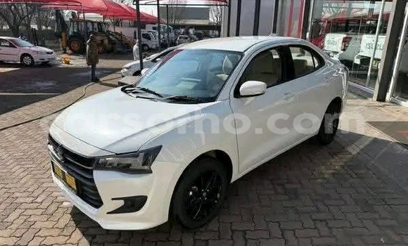 اشتري مستعمل Suzuki Dzire Brown سيارة في Maseru في Maseru