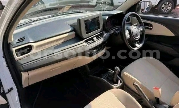 اشتري مستعمل Suzuki Dzire Brown سيارة في Maseru في Maseru اشتري مستعمل Suzuki Dzire Brown سيارة في Maseru في Maseru