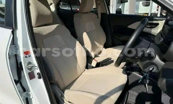اشتري مستعمل Suzuki Dzire Brown سيارة في Maseru في Maseru اشتري مستعمل Suzuki Dzire Brown سيارة في Maseru في Maseru