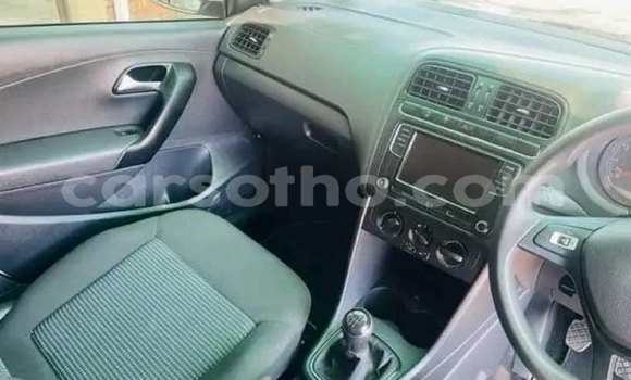 اشتري مستعمل Volkswagen Polo White سيارة في Maseru في Maseru اشتري مستعمل Volkswagen Polo White سيارة في Maseru في Maseru