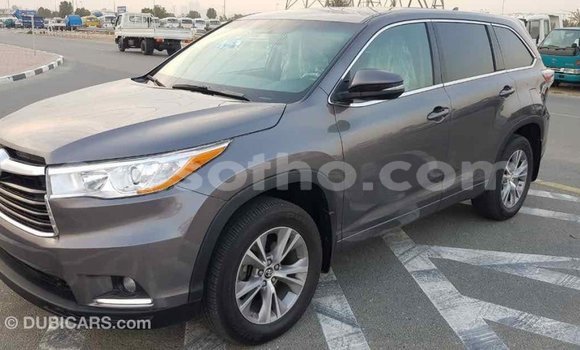 Buy Import Toyota Highlander Other Car in Import - Dubai in Maseru Buy Import Toyota Highlander Other Car in Import - Dubai in Maseru