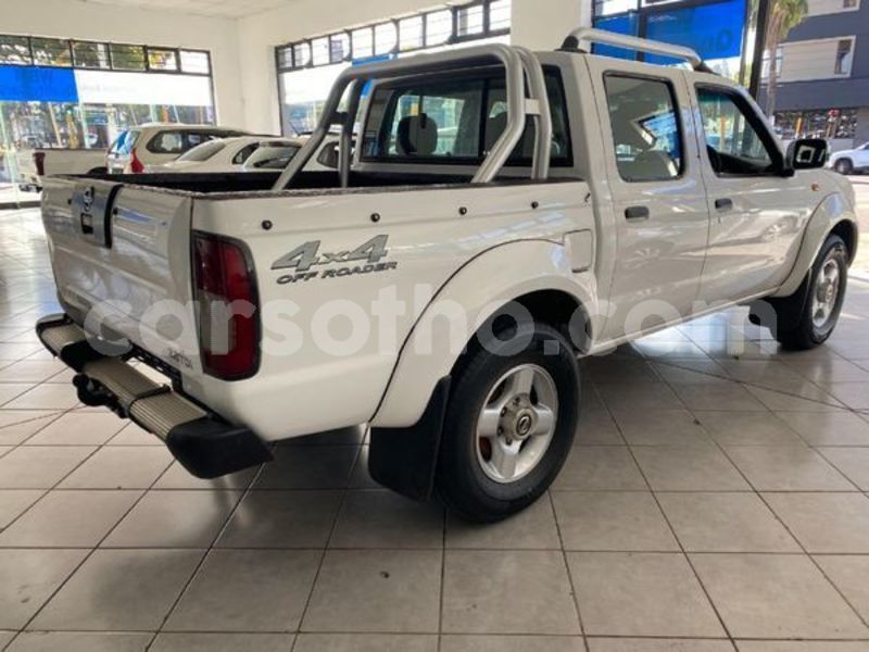 Big with watermark nissan np 300 maseru maseru 30039