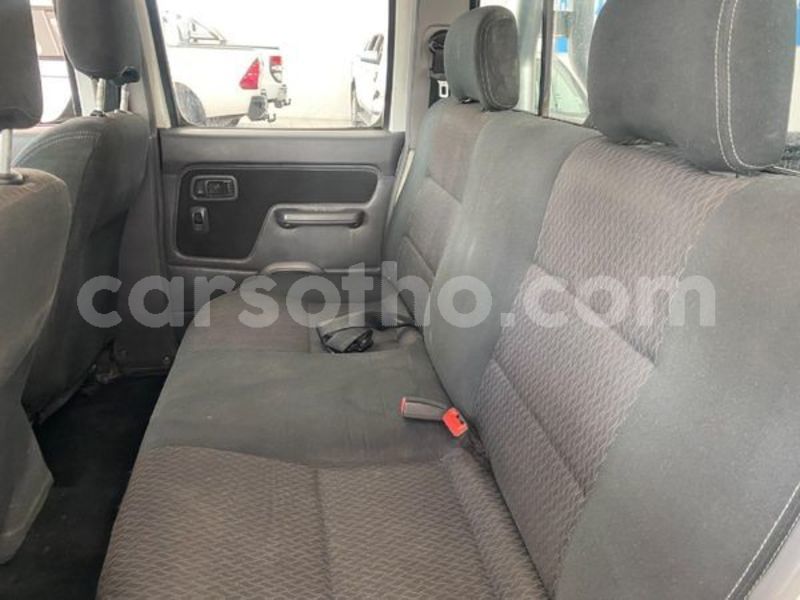 Big with watermark nissan np 300 maseru maseru 30039