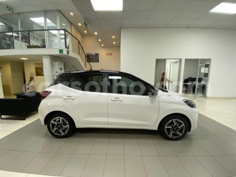 Big with watermark hyundai i10 maseru maseru 30040
