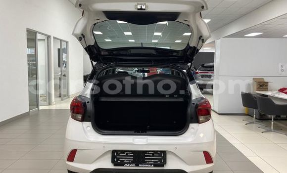 Sayi Na hannu Hyundai i10 White Mota in Maseru a Maseru Sayi Na hannu Hyundai i10 White Mota in Maseru a Maseru