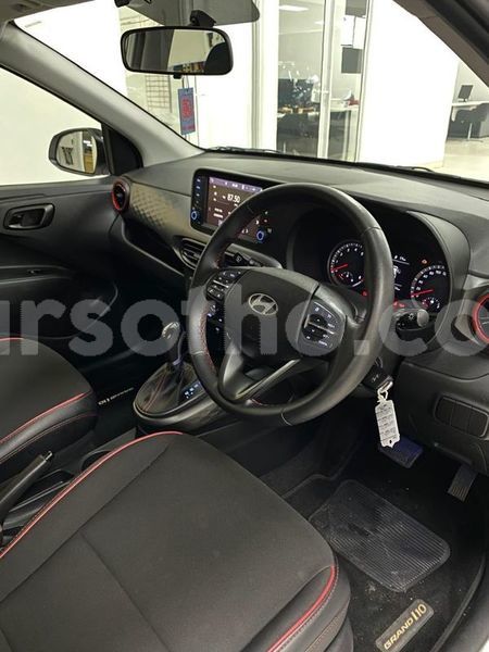 Big with watermark hyundai i10 maseru maseru 30040