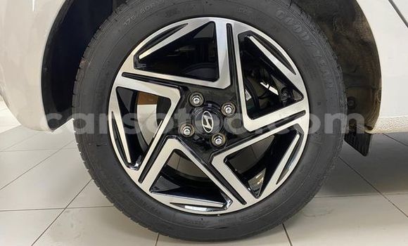 Sayi Na hannu Hyundai i10 White Mota in Maseru a Maseru Sayi Na hannu Hyundai i10 White Mota in Maseru a Maseru