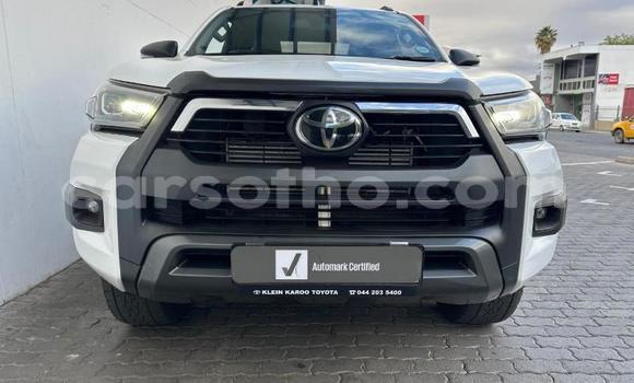 اشتري مستعمل Toyota Hilux White سيارة في Maseru في Maseru اشتري مستعمل Toyota Hilux White سيارة في Maseru في Maseru
