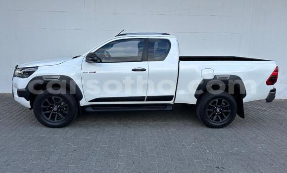 اشتري مستعمل Toyota Hilux White سيارة في Maseru في Maseru اشتري مستعمل Toyota Hilux White سيارة في Maseru في Maseru