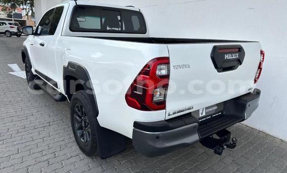 اشتري مستعمل Toyota Hilux White سيارة في Maseru في Maseru اشتري مستعمل Toyota Hilux White سيارة في Maseru في Maseru