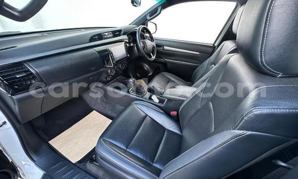 اشتري مستعمل Toyota Hilux White سيارة في Maseru في Maseru اشتري مستعمل Toyota Hilux White سيارة في Maseru في Maseru