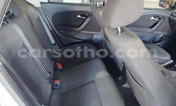 Sayi Na hannu Volkswagen Polo Silver Mota in Maseru a Maseru Sayi Na hannu Volkswagen Polo Silver Mota in Maseru a Maseru