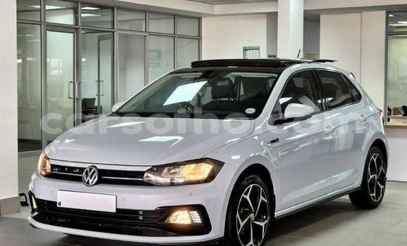 Sayi Na hannu Volkswagen Polo White Mota in Maseru a Maseru Sayi Na hannu Volkswagen Polo White Mota in Maseru a Maseru