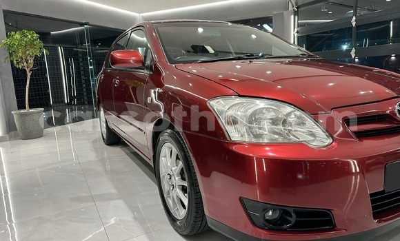 Sayi Na hannu Toyota Runx Red Mota in Maseru a Maseru Sayi Na hannu Toyota Runx Red Mota in Maseru a Maseru