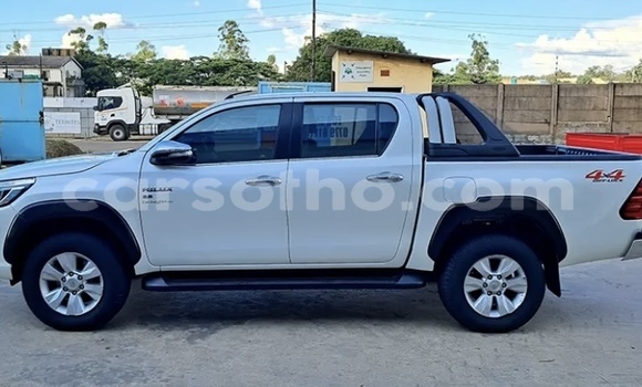 Acheter Occasion Voiture Toyota Hiluxe Revo Blanc à Maseru, Maseru