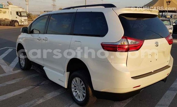 Buy Import Toyota Sienna White Car in Import - Dubai in Maseru Buy Import Toyota Sienna White Car in Import - Dubai in Maseru