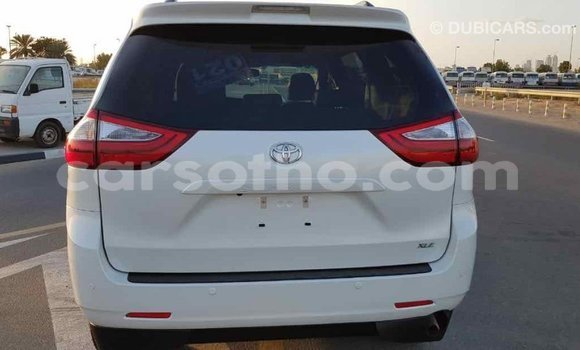 Buy Import Toyota Sienna White Car in Import - Dubai in Maseru Buy Import Toyota Sienna White Car in Import - Dubai in Maseru