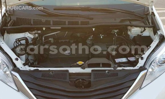 Buy Import Toyota Sienna White Car in Import - Dubai in Maseru Buy Import Toyota Sienna White Car in Import - Dubai in Maseru