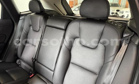 Sayi Na hannu Volvo XC60 White Mota in Maseru a Maseru Sayi Na hannu Volvo XC60 White Mota in Maseru a Maseru
