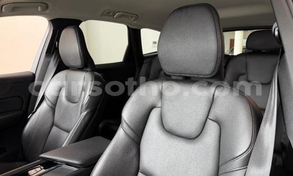Sayi Na hannu Volvo XC60 White Mota in Maseru a Maseru Sayi Na hannu Volvo XC60 White Mota in Maseru a Maseru
