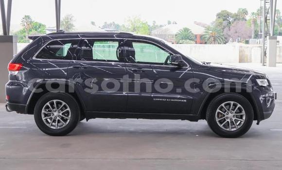 Sayi Na hannu Jeep Grand Cherokee Other Mota in Maseru a Maseru Sayi Na hannu Jeep Grand Cherokee Other Mota in Maseru a Maseru