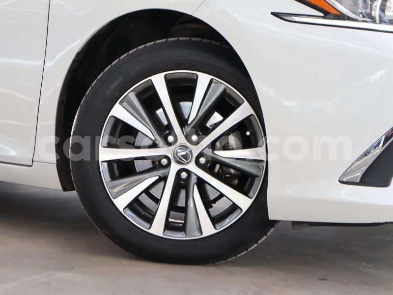 Big with watermark lexus es maseru maseru 30126