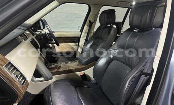 Sayi Na hannu Land Rover Range Rover Blue Mota in Maseru a Maseru Sayi Na hannu Land Rover Range Rover Blue Mota in Maseru a Maseru