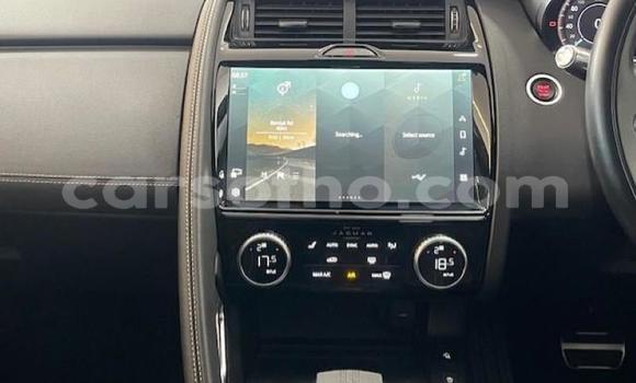 Sayi Na hannu Jaguar E-Pace Red Mota in Maseru a Maseru Sayi Na hannu Jaguar E-Pace Red Mota in Maseru a Maseru