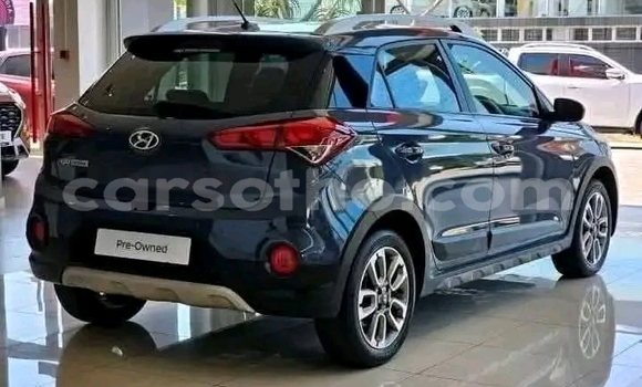 Sayi Na hannu Hyundai i20 Blue Mota in Maseru a Maseru Sayi Na hannu Hyundai i20 Blue Mota in Maseru a Maseru