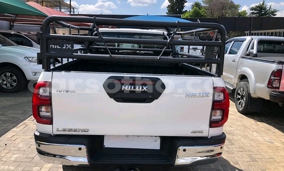 Acheter Occasion Voiture Toyota Hilux Blanc à Maseru, Maseru Acheter Occasion Voiture Toyota Hilux Blanc à Maseru, Maseru