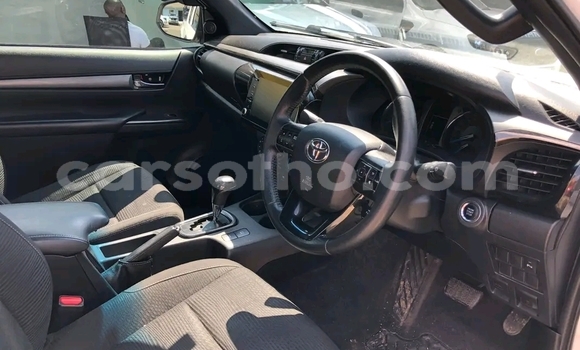 Acheter Occasion Voiture Toyota Hilux Blanc à Maseru, Maseru Acheter Occasion Voiture Toyota Hilux Blanc à Maseru, Maseru