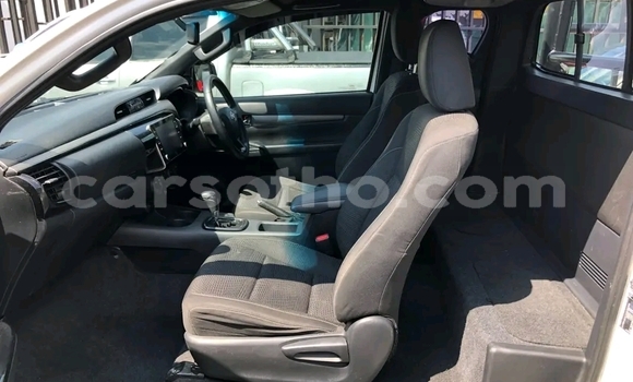 Acheter Occasion Voiture Toyota Hilux Blanc à Maseru, Maseru Acheter Occasion Voiture Toyota Hilux Blanc à Maseru, Maseru