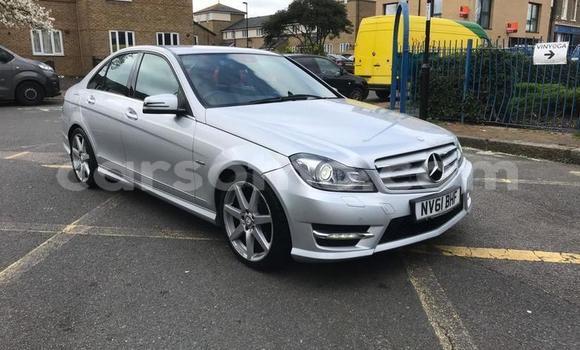Sayi Na hannu Mercedes-Benz C–Class Silver Mota in Mafeteng a Mafeteng Sayi Na hannu Mercedes-Benz C–Class Silver Mota in Mafeteng a Mafeteng