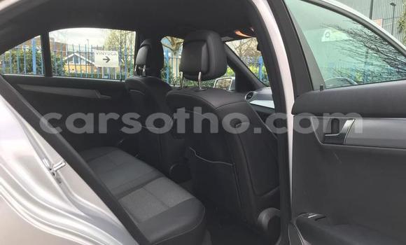 Sayi Na hannu Mercedes-Benz C–Class Silver Mota in Mafeteng a Mafeteng Sayi Na hannu Mercedes-Benz C–Class Silver Mota in Mafeteng a Mafeteng