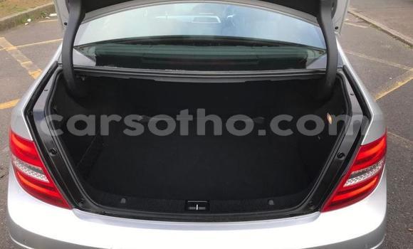 Sayi Na hannu Mercedes-Benz C–Class Silver Mota in Mafeteng a Mafeteng Sayi Na hannu Mercedes-Benz C–Class Silver Mota in Mafeteng a Mafeteng