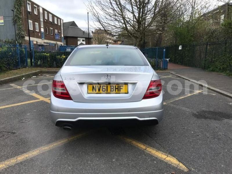 Big with watermark 2011 mercedes benz c class 1.8 c180 3
