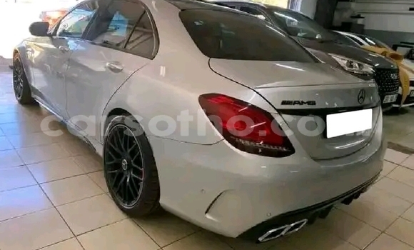 Acheter Occasion Voiture Mercedes-Benz C–Class Gris à Maseru, Maseru Acheter Occasion Voiture Mercedes-Benz C–Class Gris à Maseru, Maseru