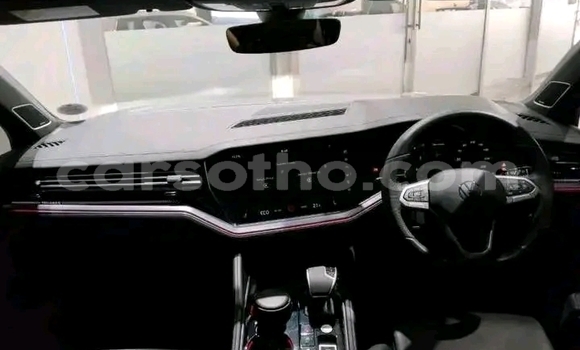 Acheter Occasion Voiture Volkswagen Touareg Noir à Maseru, Maseru Acheter Occasion Voiture Volkswagen Touareg Noir à Maseru, Maseru