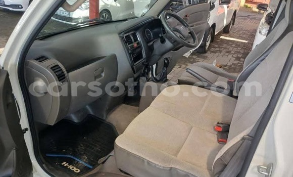 Acheter Occasion Voiture Hyundai H1 Noir à Maseru, Maseru Acheter Occasion Voiture Hyundai H1 Noir à Maseru, Maseru