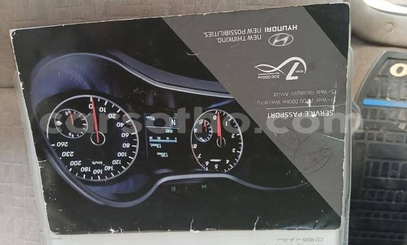 Acheter Occasion Voiture Hyundai H1 Noir à Maseru, Maseru Acheter Occasion Voiture Hyundai H1 Noir à Maseru, Maseru