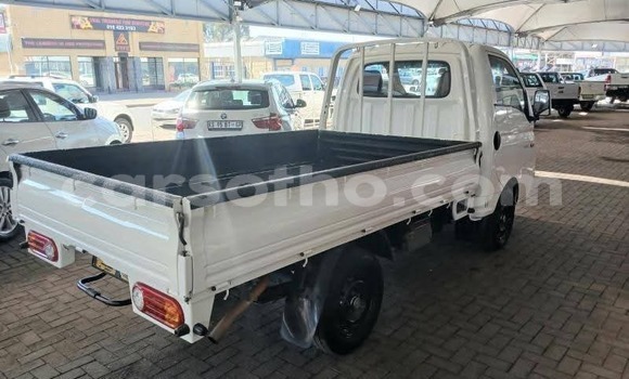 Acheter Occasion Voiture Hyundai H1 Noir à Maseru, Maseru Acheter Occasion Voiture Hyundai H1 Noir à Maseru, Maseru